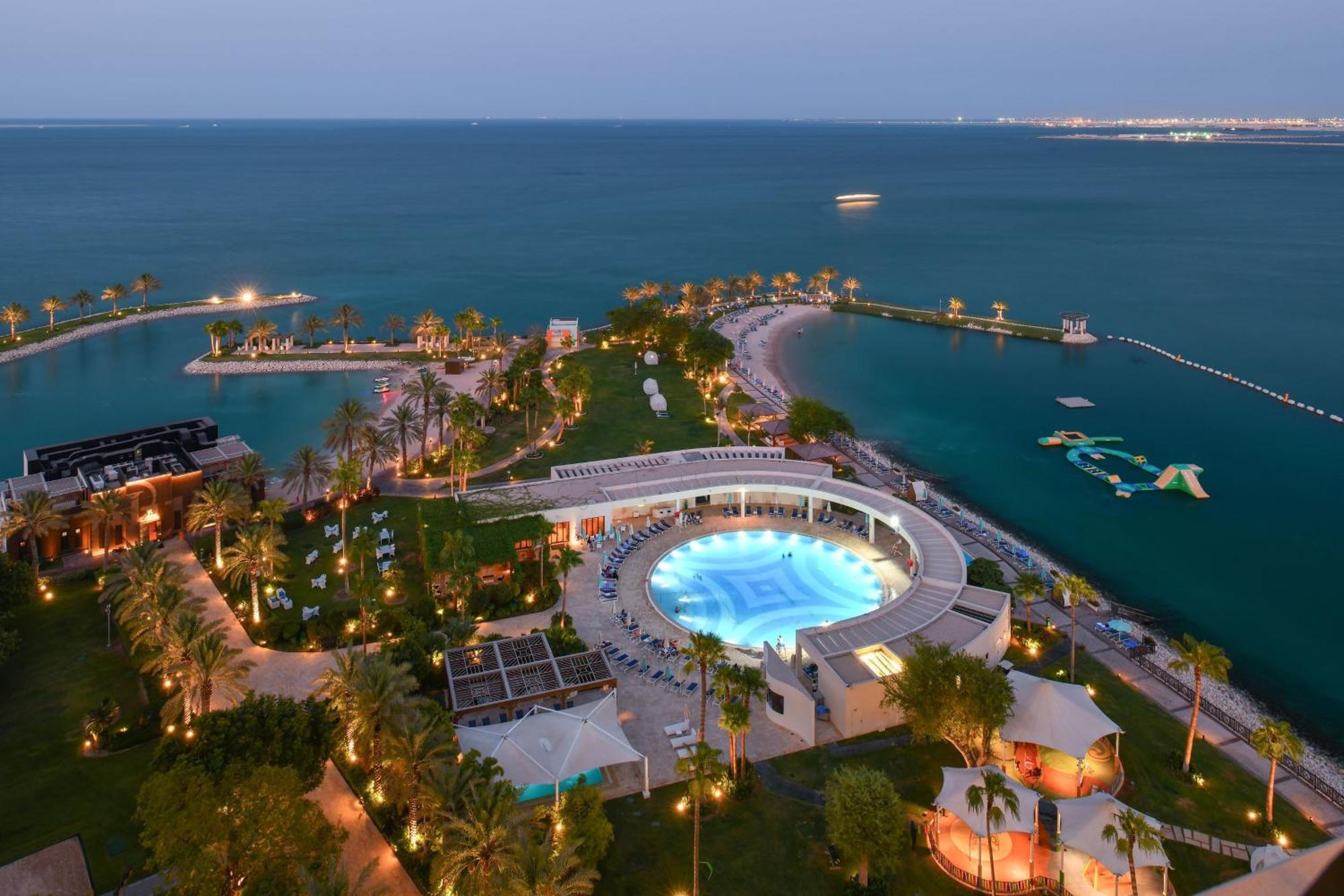 Sheraton Grand Doha Resort & Convention Hotel מראה חיצוני תמונה